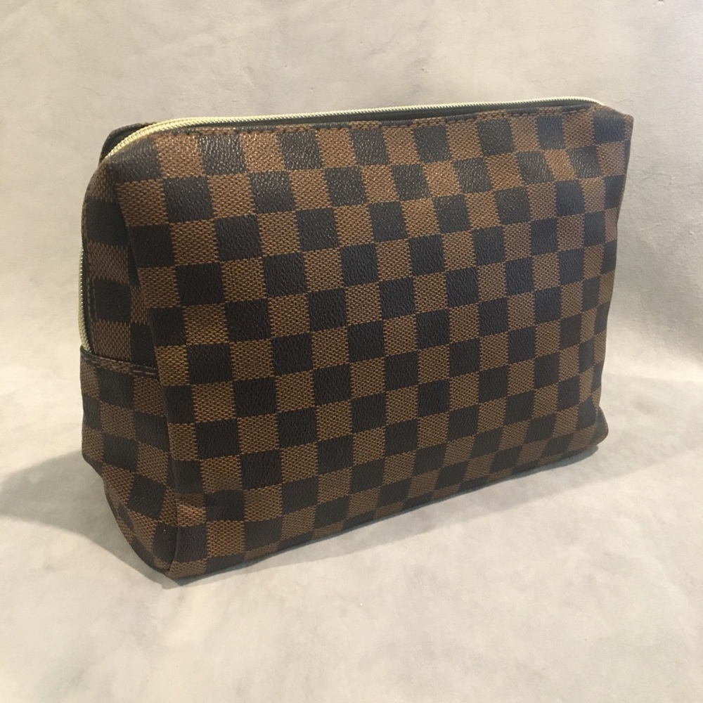 NWOT Make Up Bag, Faux